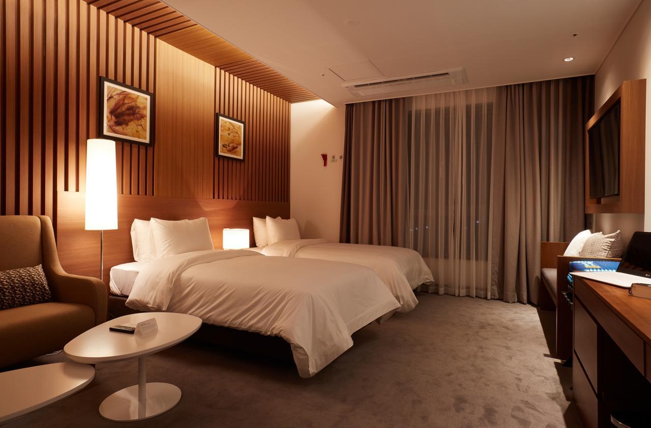 Osong H Hotel Sejong City Cheongju Exterior foto