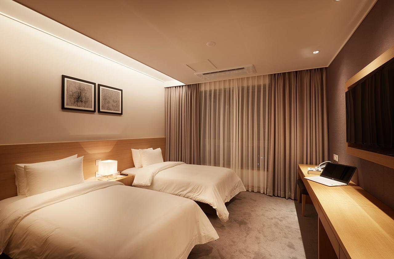 Osong H Hotel Sejong City Cheongju Exterior foto